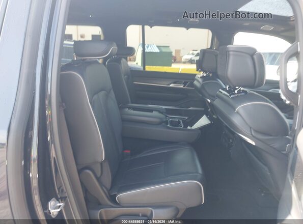 1C4SJSFP5RS150550 2024 JEEP GRAND WAGONEER L Dark Blue VIN კოდის სტიკერის ხედი