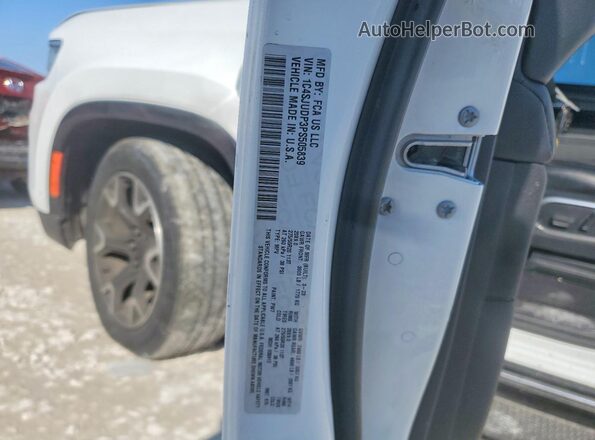 1C4SJUDP3PS505839 2023 JEEP WAGONEER White Widok wnętrza 360 stopni