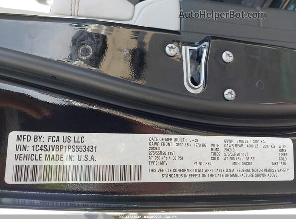 1C4SJVBP1PS553431 2023 JEEP WAGONEER Черный Вид подкапотного пространства