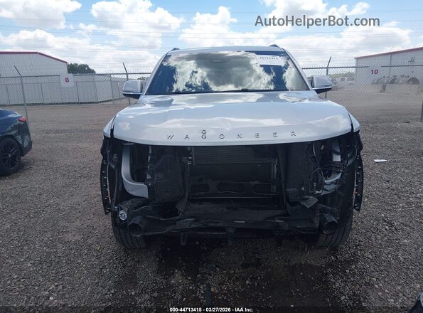 1C4SJVDT1NS211596 2022 JEEP WAGONEER Silver Vista interior trasera