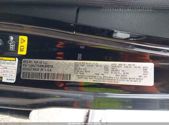 1C6HJTFG8ML609256 2021 JEEP GLADIATOR Черный Вид подкапотного пространства