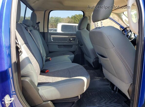 1C6RR6LTXKS552187 2019 RAM 1500 Синий Вид задних сидений