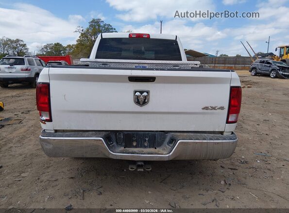 1C6RR7FG5GS305669 2016 RAM 1500 Белый 