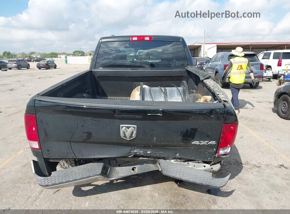 1C6RR7FT3LS110175 2020 RAM 1500 CLASSIC Черный 