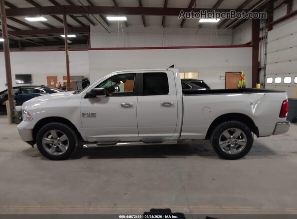 1C6RR7GG5HS733600 2017 RAM 1500 Белый Панорамный вид салона 360°