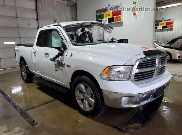 1C6RR7GT1HS807320 2017 RAM 1500 Белый Передняя правая четверть