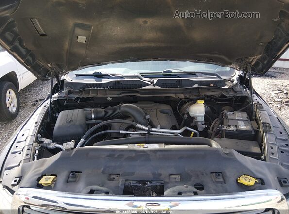 1C6RR7GT4GS339985 2016 RAM 1500 Черный Вид сзади