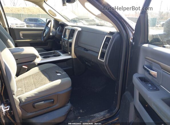 1C6RR7GT5LS126263 2020 RAM 1500 CLASSIC Черный Вид салона спереди