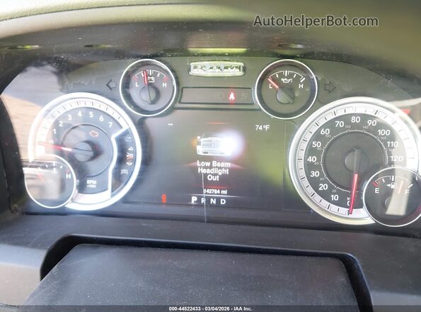 1C6RR7GT5LS126263 2020 RAM 1500 CLASSIC Черный Вид задних сидений