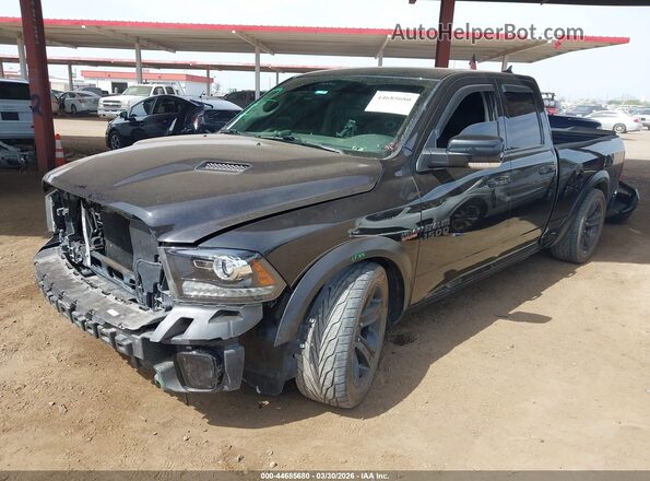 1C6RR7HT6JS135064 2018 RAM 1500 Black წინა მარცხენა ხედი სამი მეოთხედიდან