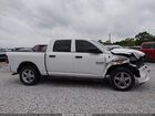 2018 Ram 1500 Express  4x4 5'7 Box Белый vin: 1C6RR7KG8JS129889