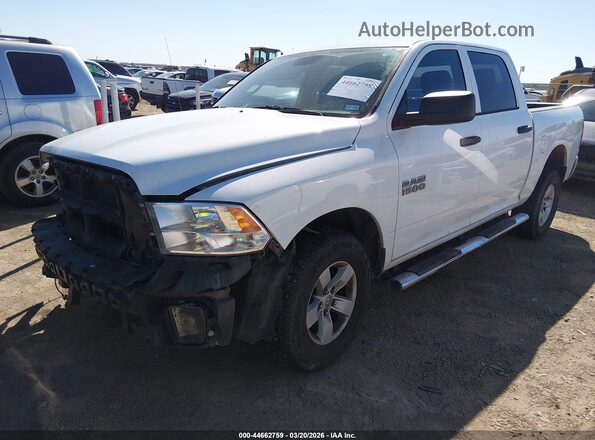 1C6RR7KG8JS254696 2018 RAM 1500 Белый Передняя левая четверть