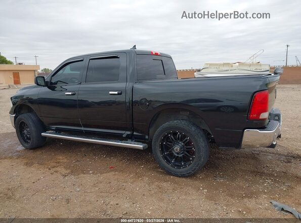 1C6RR7LT1HS560435 2017 RAM 1500 Black Widok wnętrza 360 stopni