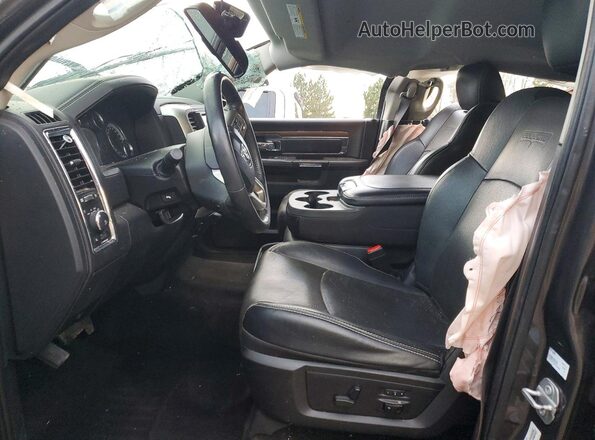1C6RR7NT2HS740598 2017 RAM 1500 Серый Вид салона спереди