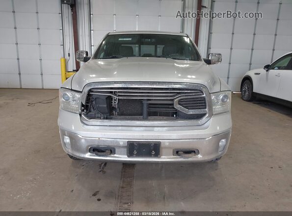 1C6RR7WT5JS204796 2018 RAM 1500 Gray Vista del cuadro de instrumentos