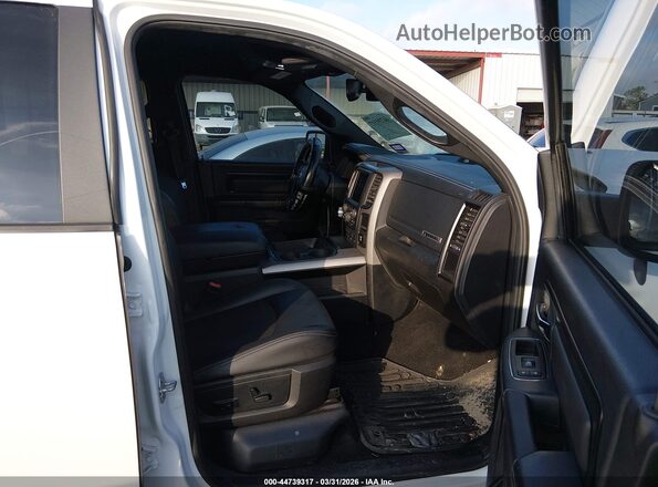 1C6RR7YT4JS116741 2018 RAM 1500 White Սալոնի դիմացի տեսք