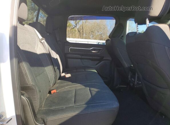 1C6RREFT9KN757665 2019 RAM 1500 Белый Вид задних сидений