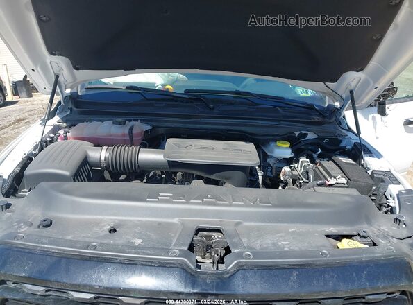 1C6RRFFGXSN589785 2025 RAM 1500 White Widok z tyłu
