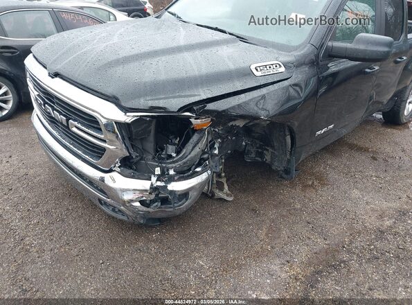 1C6SRFBT1MN731755 2021 RAM 1500 Черный Вид спереди