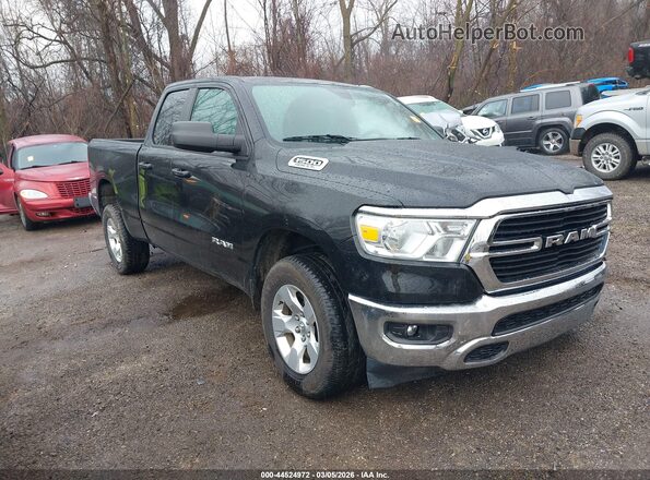 1C6SRFBT1MN731755 2021 RAM 1500 Черный Передняя правая четверть