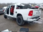 2026 Ram 1500 Big Horn  4x4 5'7 Box Белый vin: 1C6SRFFT1TN220488