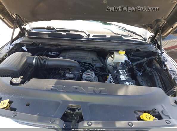 1C6SRFFT4KN556909 2019 RAM 1500 Черный Вид сзади