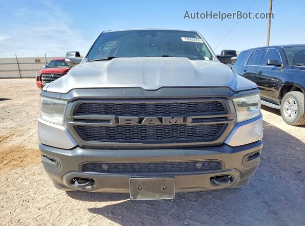 1C6SRFFT5MN578596 2021 RAM 1500 Серебряный Вид спереди