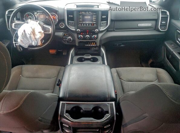 1C6SRFFT5MN645665 2021 RAM 1500 Белый Вид панели приборов