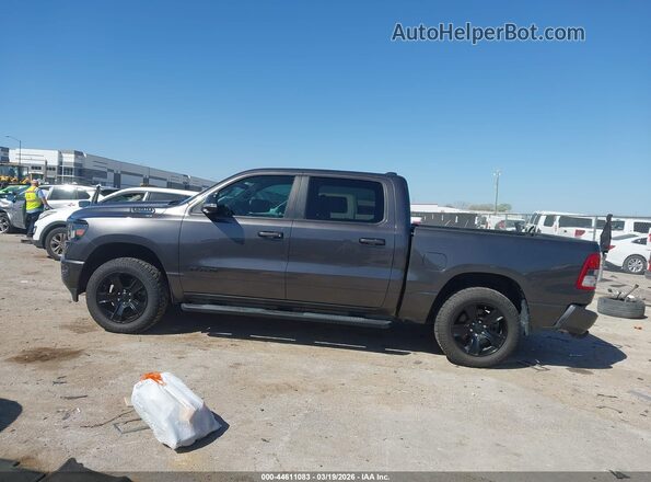 1C6SRFFT6MN552959 2021 RAM 1500 Черный Вид задней части салона