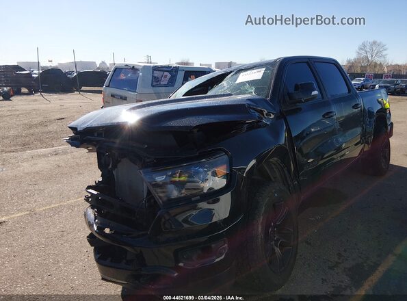 1C6SRFFTXLN134614 2020 RAM 1500 Черный Передняя левая четверть