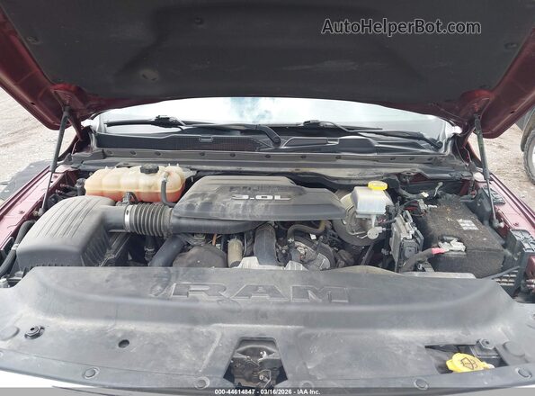1C6SRFJM5MN739156 2021 RAM 1500 Темно-бордовый Вид сзади