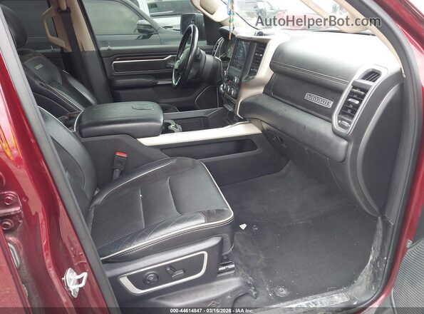 1C6SRFJM5MN739156 2021 RAM 1500 Темно-бордовый Вид салона спереди