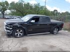 2022 Ram 1500   Черный vin: 1C6SRFJT4NN367107