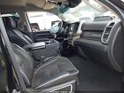 2022 Ram 1500   Черный vin: 1C6SRFJT4NN367107