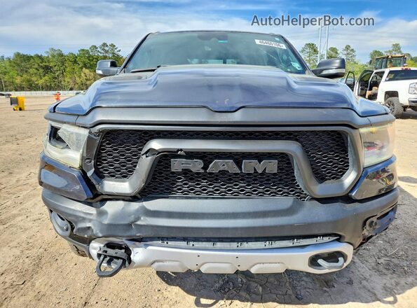 1C6SRFLT2LN409381 2020 RAM 1500 Серый Вид спереди