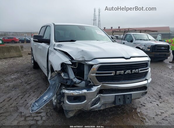 1C6SRFMT5MN643059 2021 RAM 1500 Белый Вид спереди