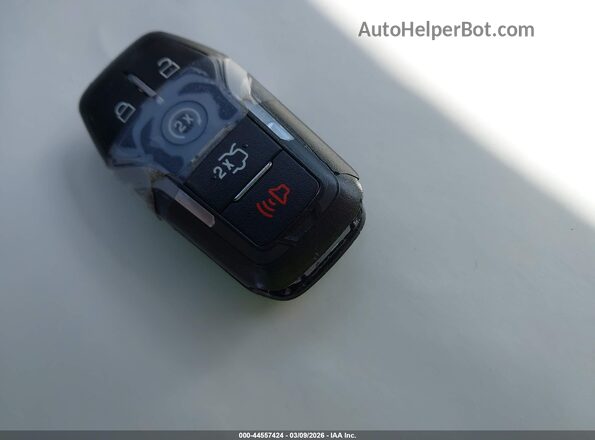 1FA6P8AM0H5339495 2017 FORD MUSTANG Серый Вид панели приборов