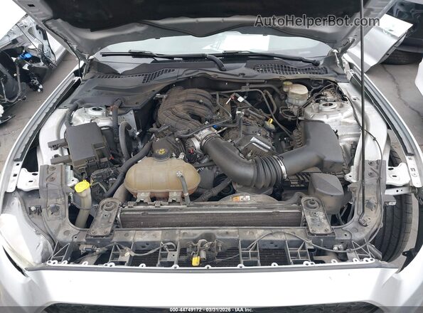 1FA6P8AM1G5221017 2016 FORD MUSTANG Серебряный Вид сзади