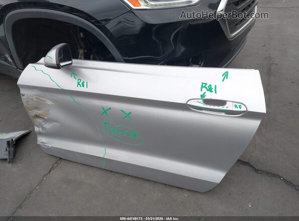 1FA6P8AM1G5221017 2016 FORD MUSTANG Серебряный Вид щитка приборов