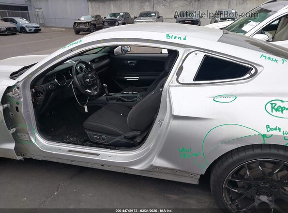 1FA6P8AM1G5221017 2016 FORD MUSTANG Серебряный 
