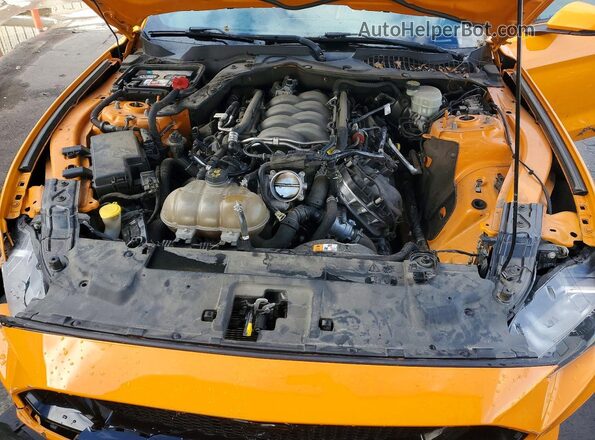 1FA6P8CF1J5100462 2018 FORD MUSTANG Оранжевый Вид задней части салона