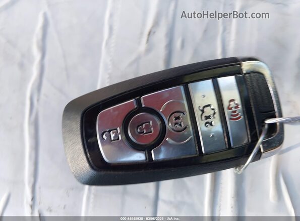1FA6P8CF1R5429335 2024 FORD MUSTANG Красный Вид панели приборов