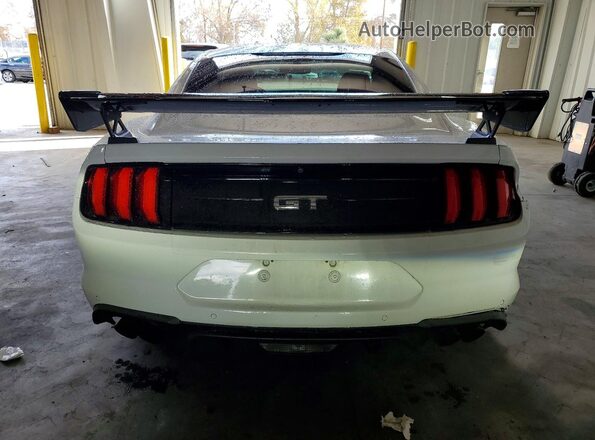 1FA6P8CF6J5129164 2018 FORD MUSTANG White Vista trasera