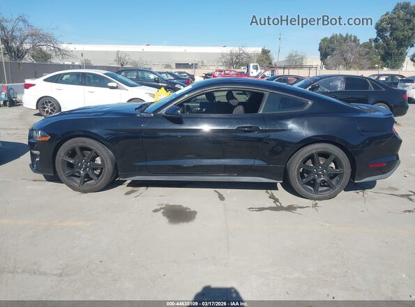 1FA6P8TH1J5163840 2018 FORD MUSTANG Черный Панорамный вид салона 360°