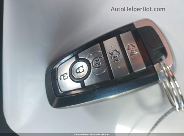 1FA6P8TH1J5163840 2018 FORD MUSTANG Черный Вид панели приборов