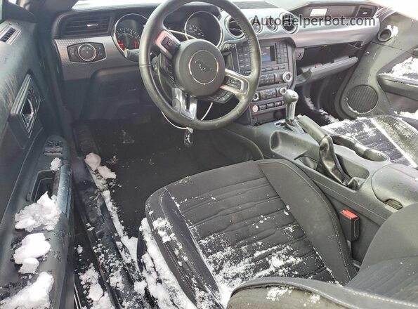 1FA6P8TH2H5304540 2017 FORD MUSTANG Черный Вид панели приборов