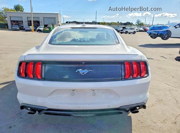1FA6P8TH2M5102985 2021 FORD MUSTANG White Widok z tyłu
