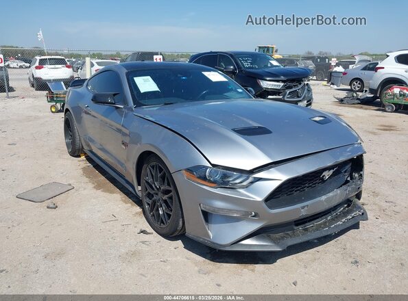 1FA6P8TH3N5106111 2022 FORD MUSTANG Серебряный Передняя правая четверть