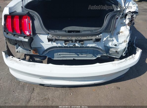 1FA6P8TH6L5114765 2020 FORD MUSTANG White Widok z przodu