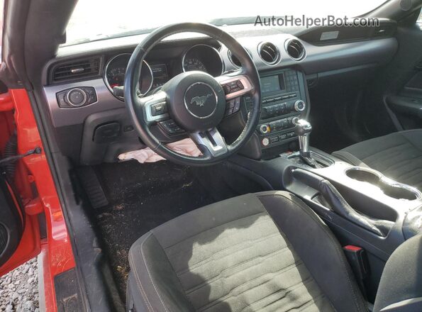 1FA6P8TH7G5268861 2016 FORD MUSTANG Красный Вид панели приборов